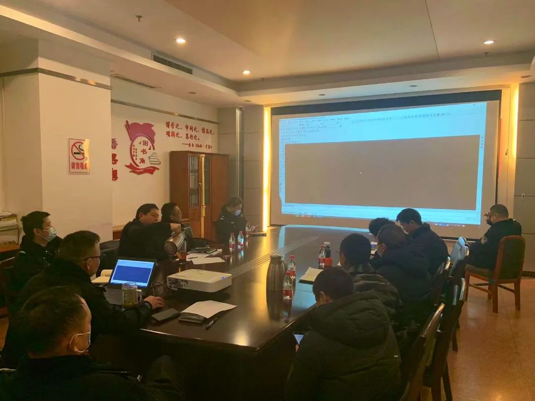 lQDPDhsTX3lLpNHNBPzNBqawlhL3A-nOed8B8Gnwl4BhAA_1702_1276.jpg 图片